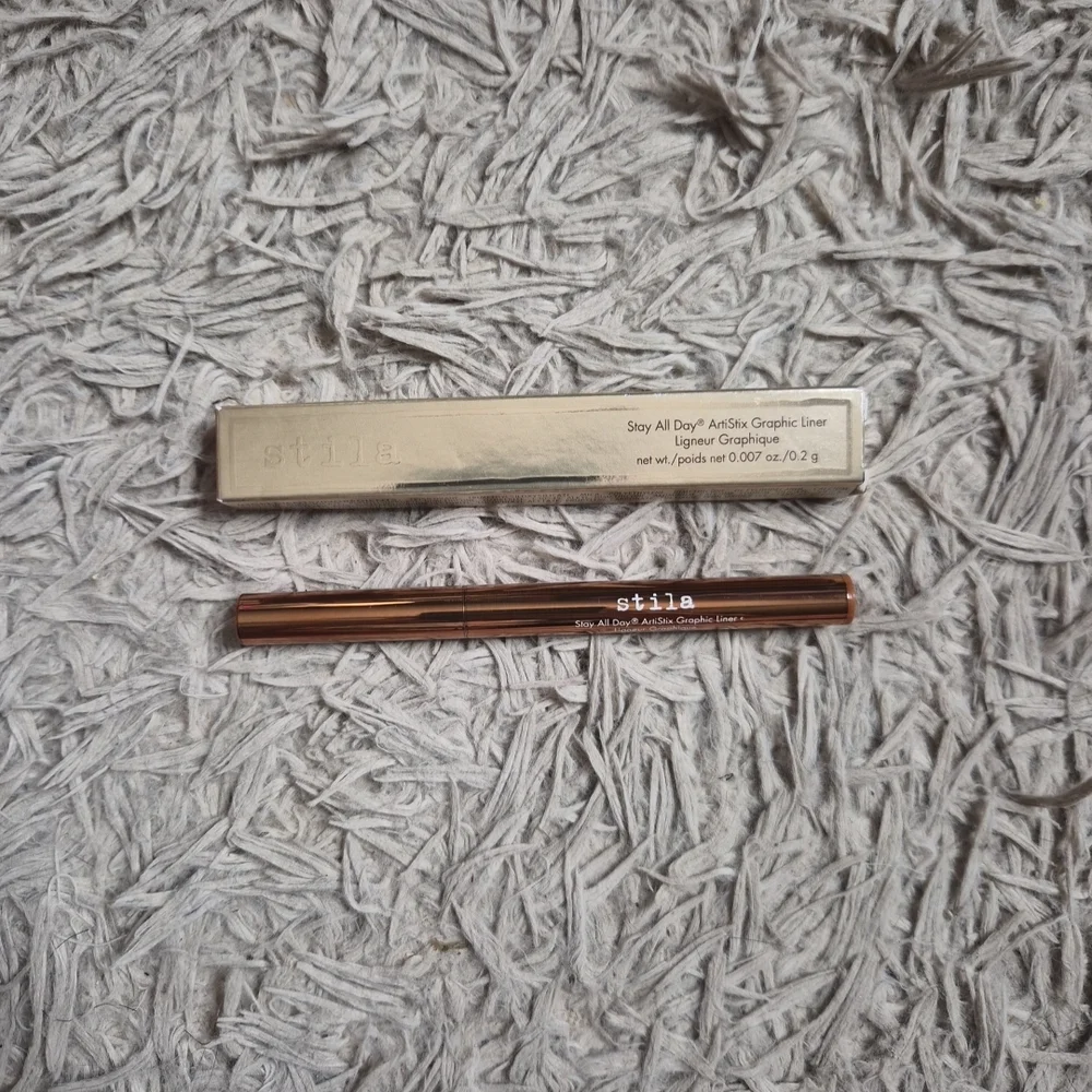 Stila Stay All Day ArtiStix Graphic Liner Hustle Eye Liner Eyeshadow New NIB ✨️